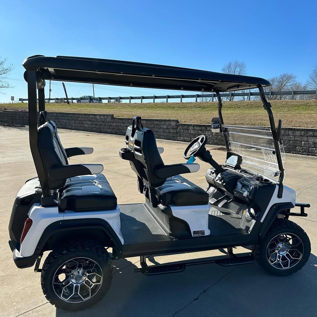 2023 Evolution Ev D5 Maverick White