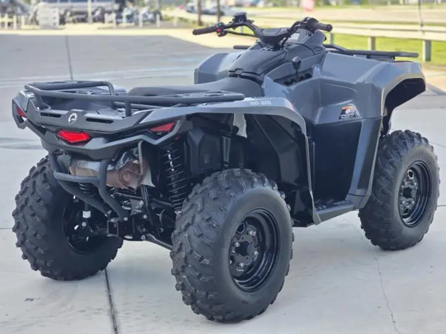 Used 2024 Can-Am Outlander 700